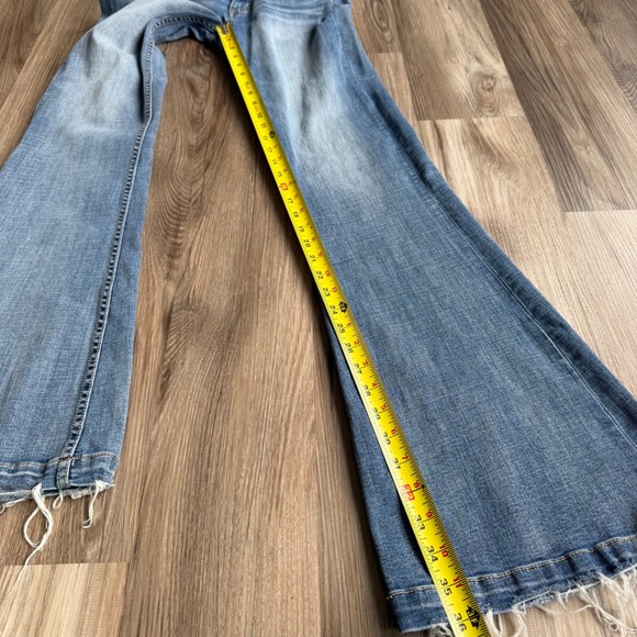 BKE Stella Slim Fit Flare Low Rise Jeans 27 Raw Hem Distressed Denim Womens Y2K - Picture 5 of 8